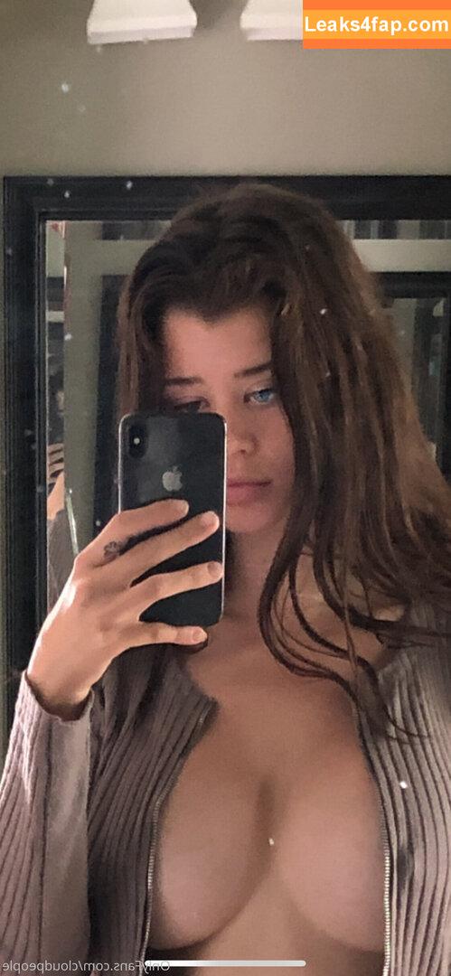 Sarah McDaniel / cloudpeople / krotchy leaked photo photo #0001
