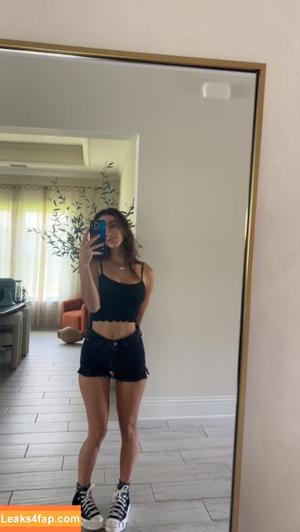 Natalie Roush фото #0026