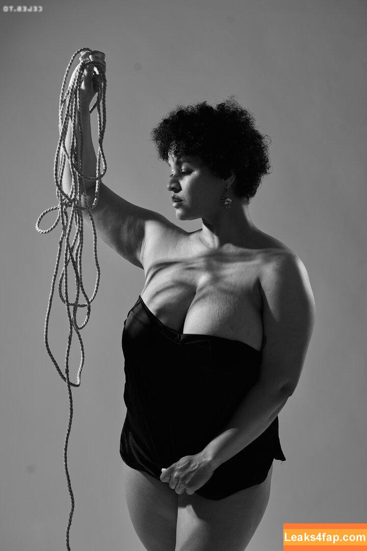 191107 /  leaked photo photo #1423