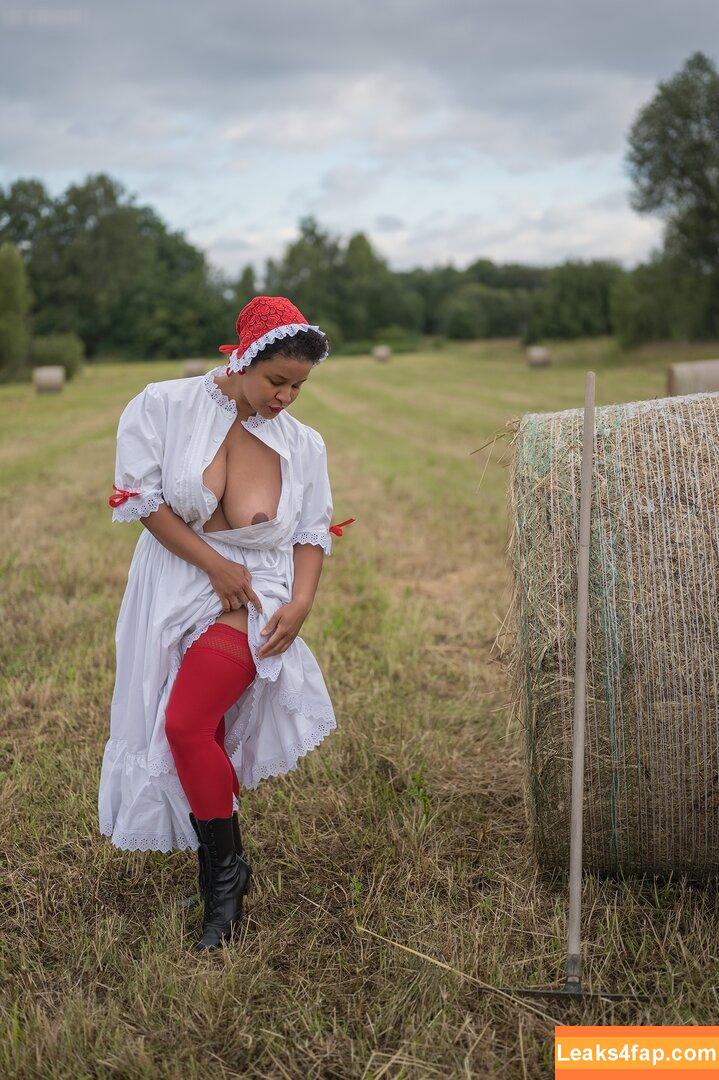 191107 /  leaked photo photo #1460