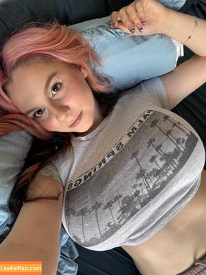 Yellz0 photo #0020