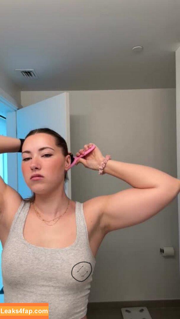 Pineapplebrat / Alice Klomp leaked photo photo #0002