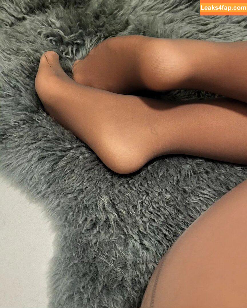 19th_nylon_lady82 / 19the_nylon_lady82 leaked photo photo #0043