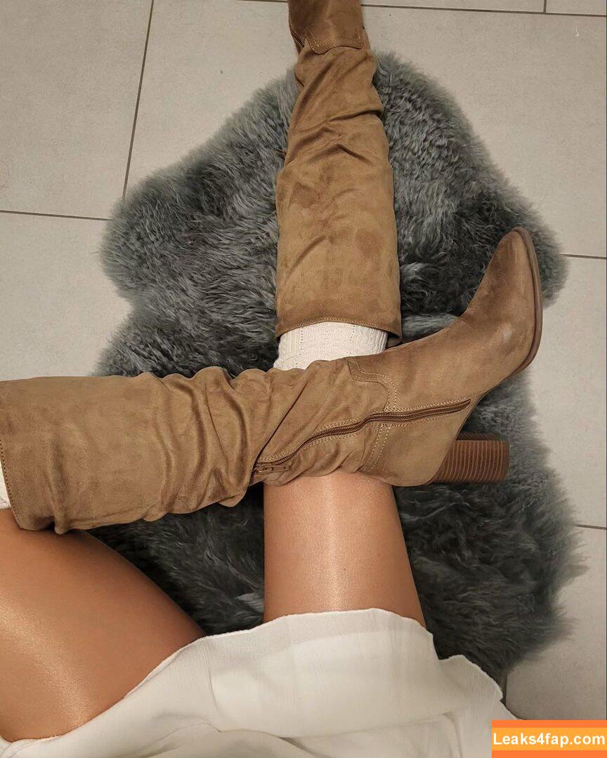 19th_nylon_lady82 / 19the_nylon_lady82 leaked photo photo #0071
