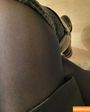 19th_nylon_lady82 photo #0037