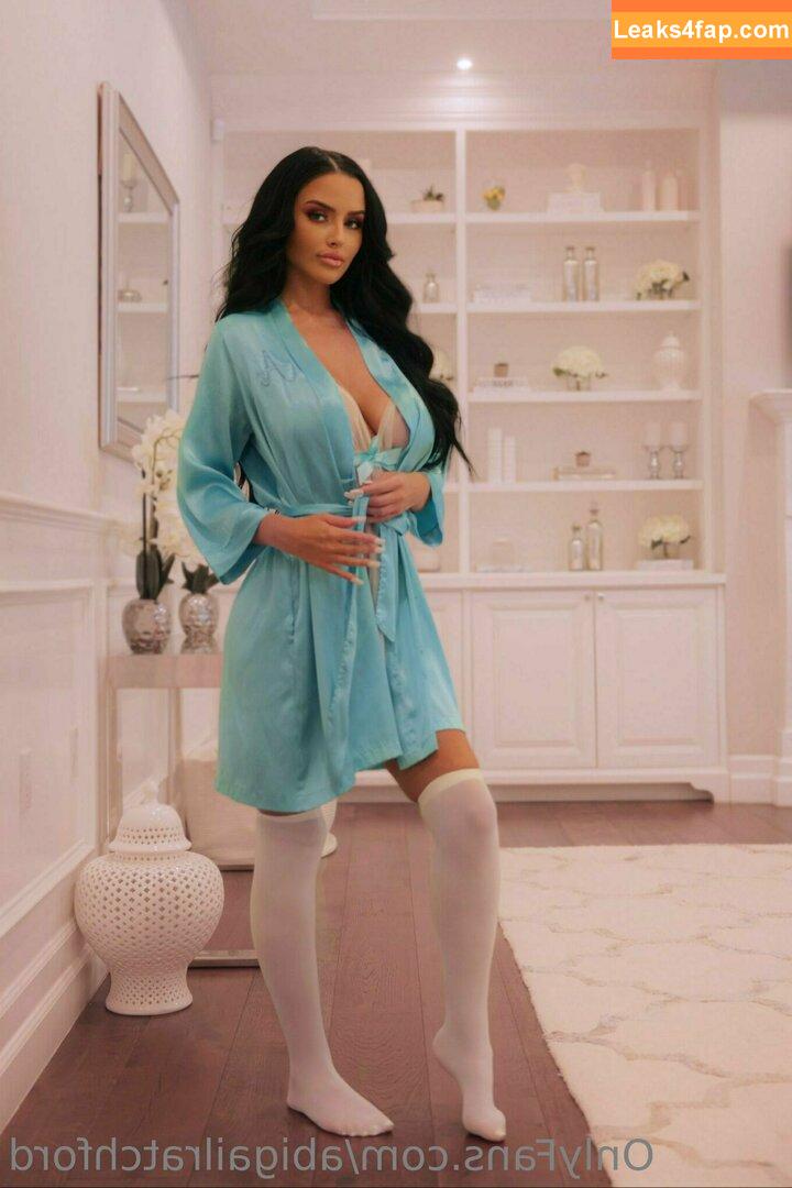 abigailratchford /  leaked photo photo #0001