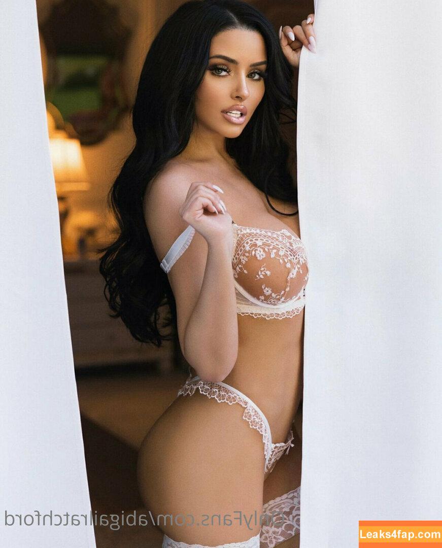 abigailratchford /  leaked photo photo #0004