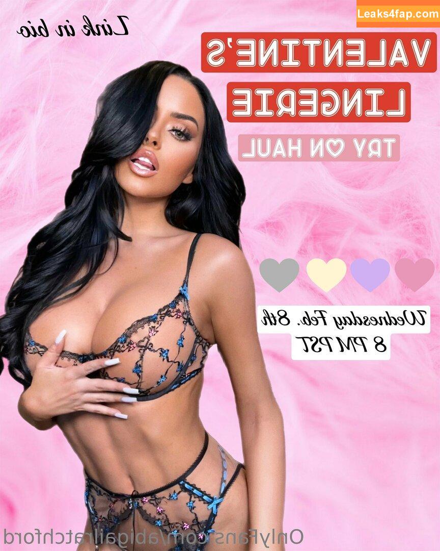 abigailratchford /  leaked photo photo #0039