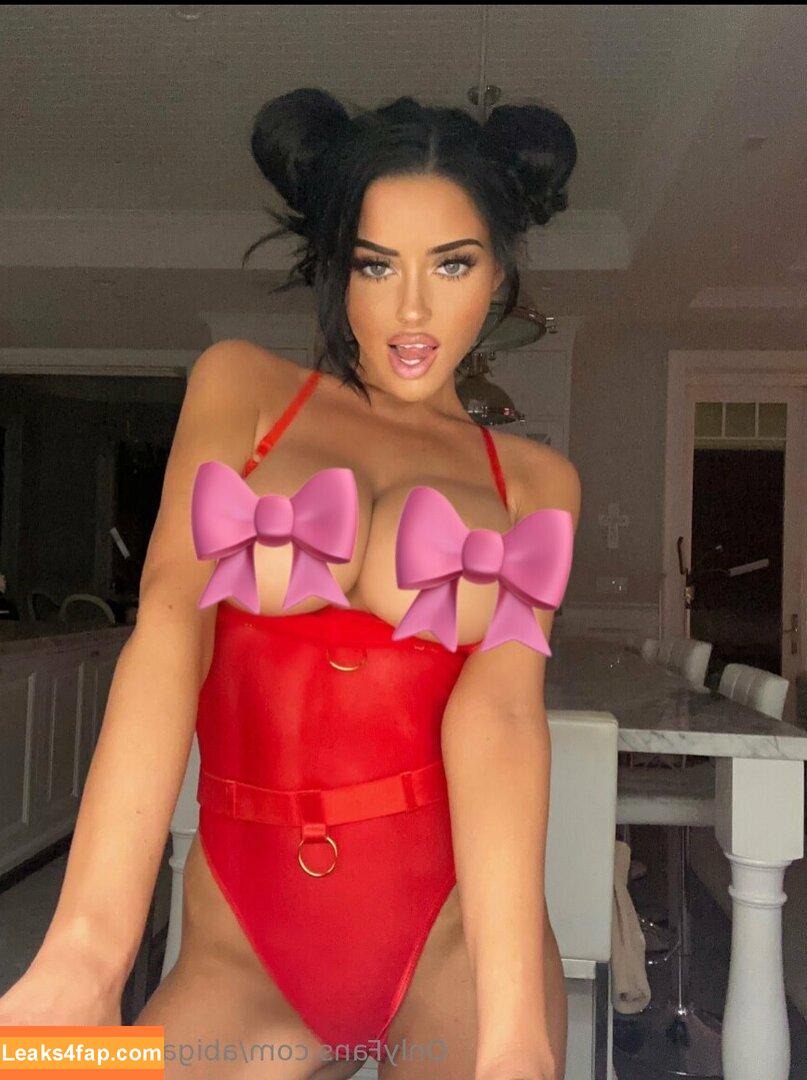 abigailratchford /  leaked photo photo #0065