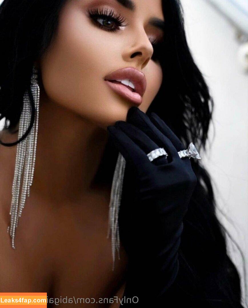 abigailratchford /  leaked photo photo #0071