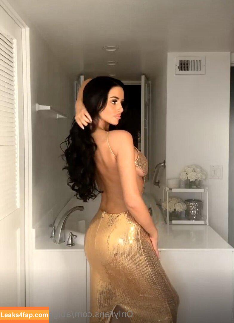 abigailratchford /  leaked photo photo #0086