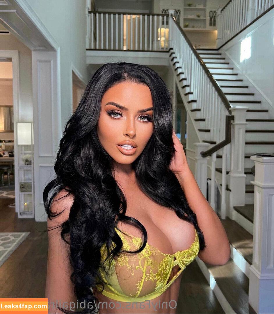 abigailratchford /  слитое фото фото #0090