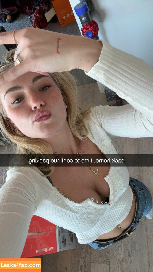 abigailwhhite /  leaked photo photo #0015