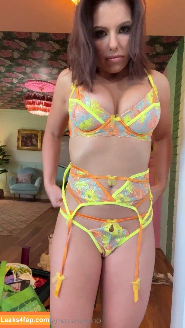 Adriana Chechik / adrianachechik / bratnasty69 leaked photo photo #0443