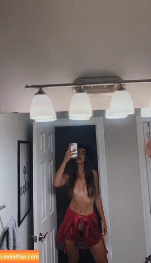 Aileen Hnatiuk photo #0032