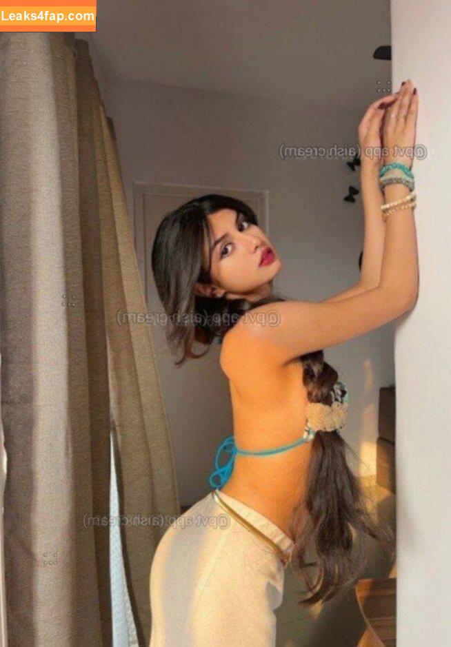 Aishwarya Harishankar / aishwaryaharishankar слитое фото фото #0113