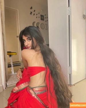 Aishwarya Harishankar photo #0026