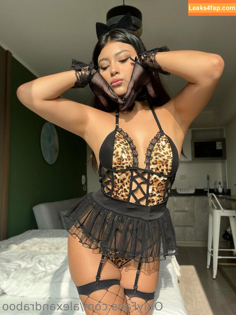 alexandraboo / alexandraboo_off leaked photo photo #0018