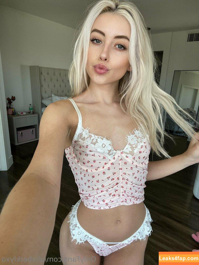 Alixberkly Alix / Alix Berkly / alixberkly leaked photo photo #0132