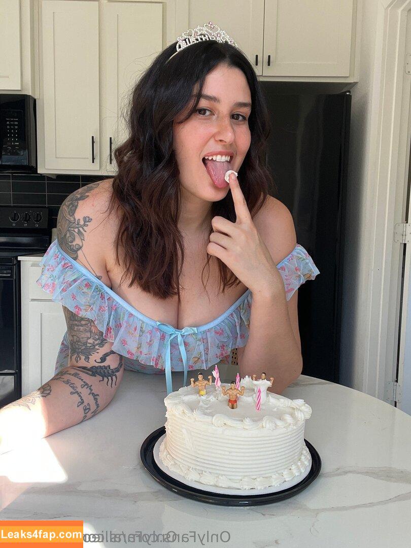 allieoops / onlyallieoops leaked photo photo #0014