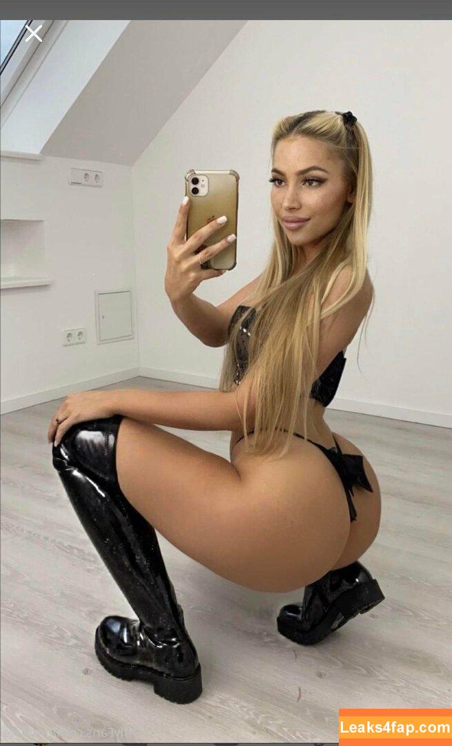 Amanda.C.Emilia / Amanda C Emilia / Emiliaca / amandacemiliaa / amandaxcharlotte leaked photo photo #0015