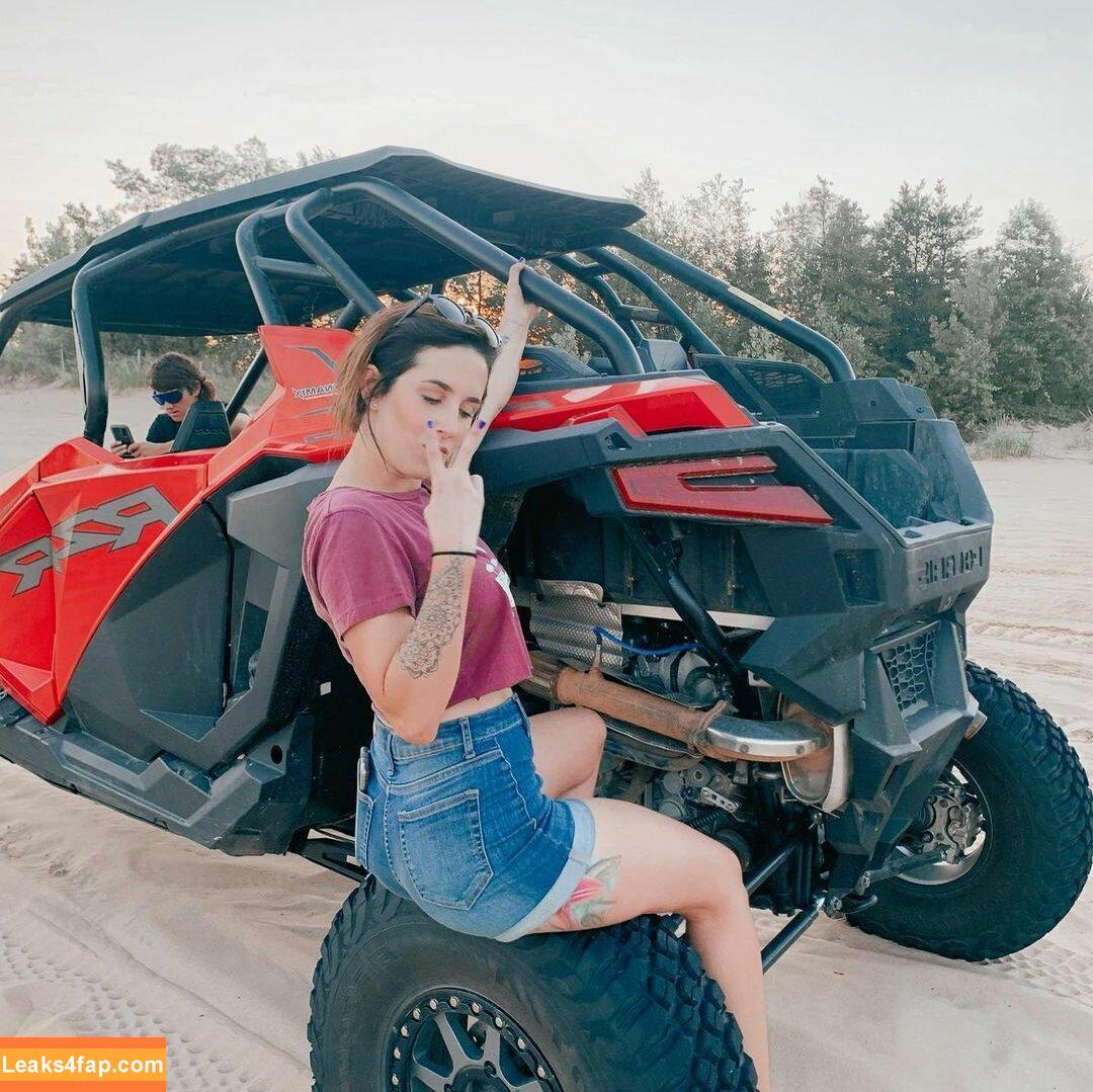 Amber Wilson / Youtube Bruce Wilson's wife / ambbswilsonn leaked photo photo #0012