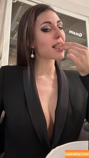 Ambra Pazzani фото #0001