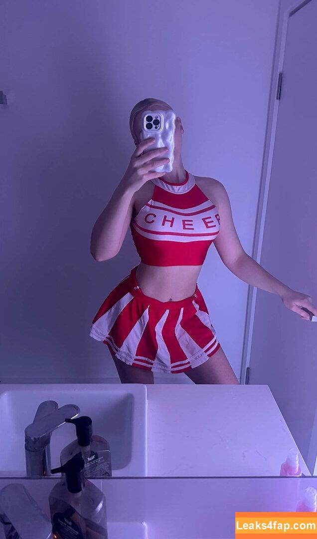 Amyrosebutt / asmrnetwoork leaked photo photo #0001
