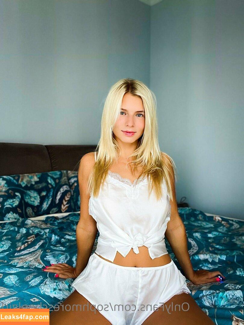 anaknoxx / imanaknoxx / sophmoreschoolgirl leaked photo photo #0096