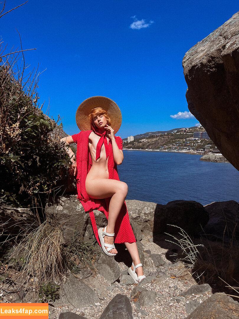 Anastasia Zhilina / ana_sta_sea / ana_sta_sea_ слитое фото фото #0363