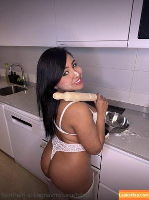 Angelicaa Martinez photo #0003