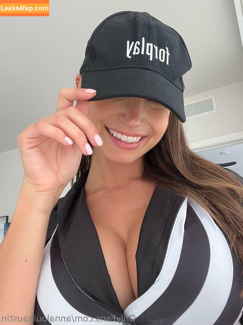 Anna Louise Austin /  leaked photo photo #0008