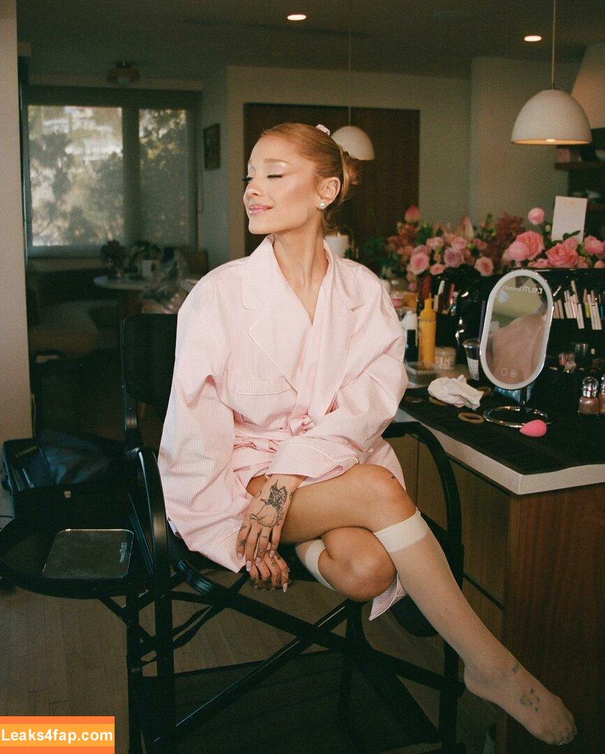 Ariana Grande / arianagrande leaked photo photo #0169