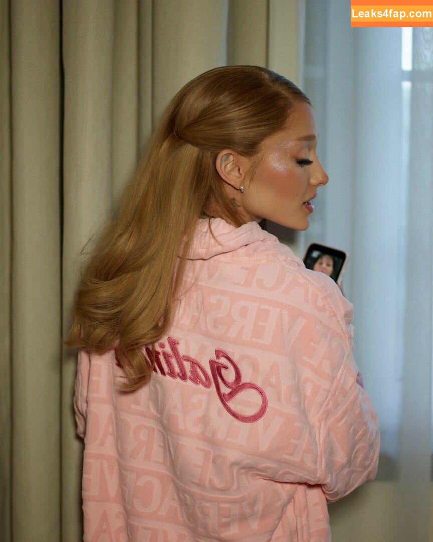 Ariana Grande / arianagrande / biancasotelo14 leaked photo photo #0211