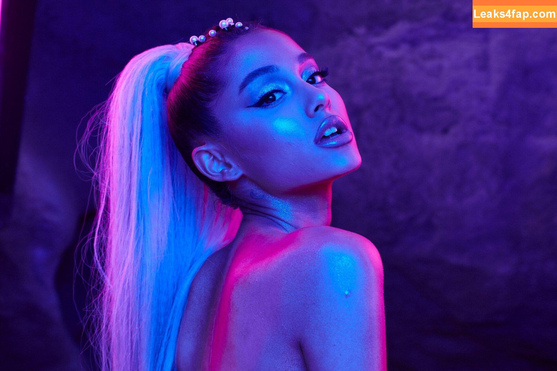 Ariana Grande / arianagrande / biancasotelo14 leaked photo photo #0437