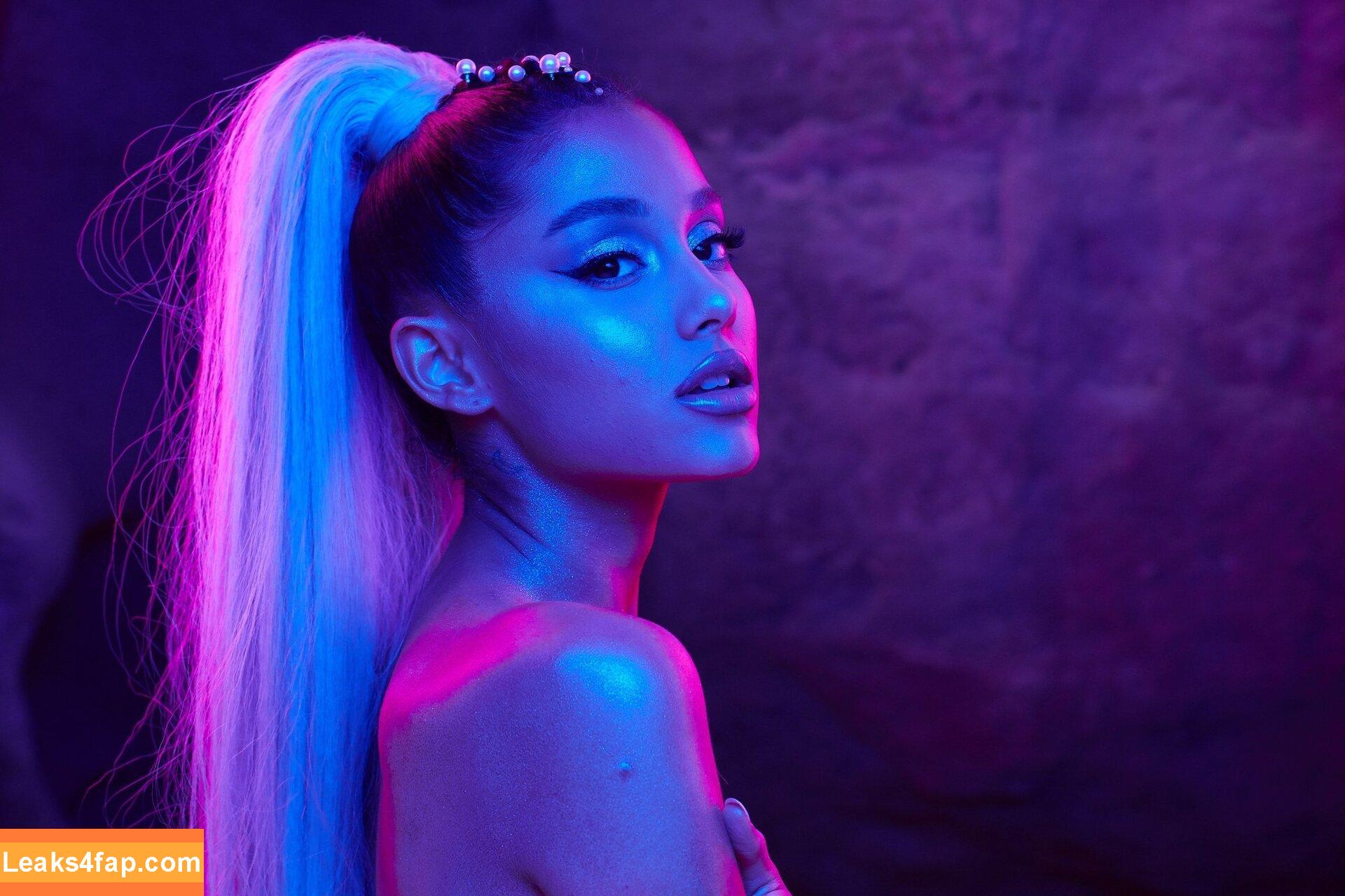 Ariana Grande / arianagrande / biancasotelo14 leaked photo photo #0438