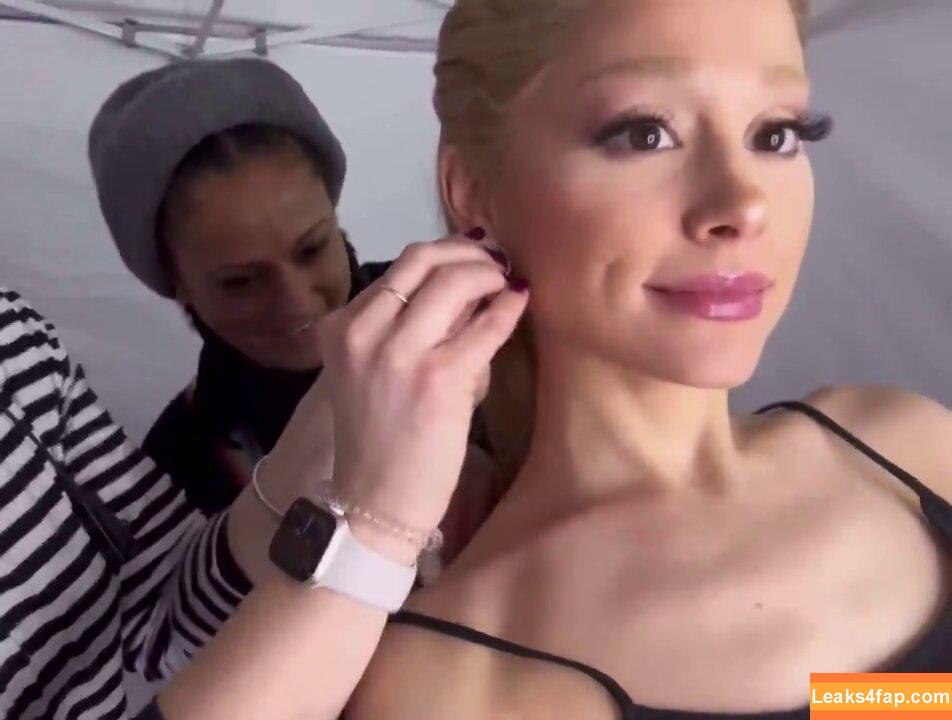 Ariana Grande / arianagrande / biancasotelo14 leaked photo photo #0564