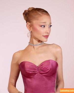 Ariana Grande photo #0339