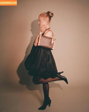 Ariana Grande photo #0383