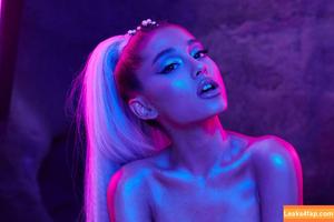Ariana Grande photo #0401