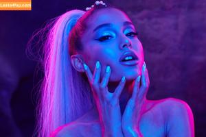 Ariana Grande photo #0410