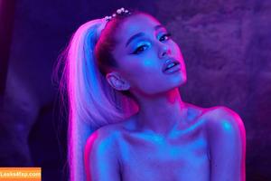 Ariana Grande photo #0418