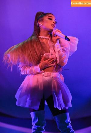 Ariana Grande photo #0466