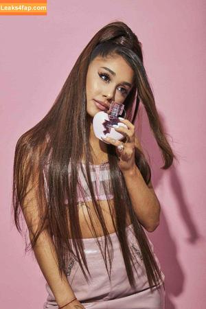 Ariana Grande photo #0510
