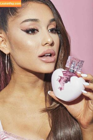 Ariana Grande photo #0513