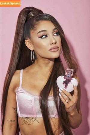 Ariana Grande photo #0515
