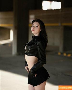 Ariel Smikon photo #0030