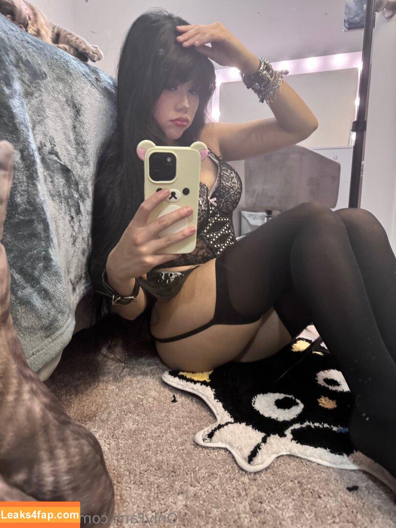 ariwillkillu /  leaked photo photo #0011