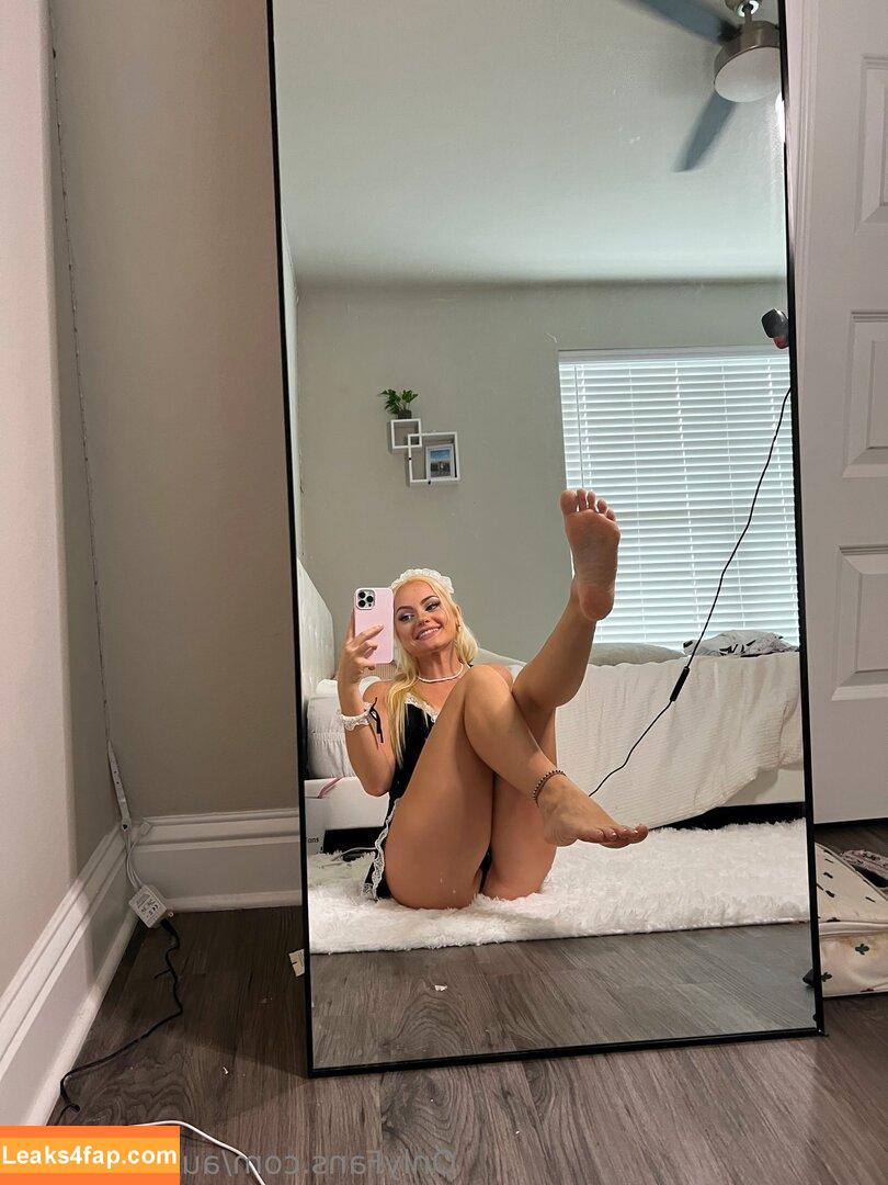 aubreysbetas /  leaked photo photo #0020
