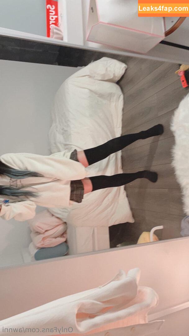 awnni /  leaked photo photo #0004